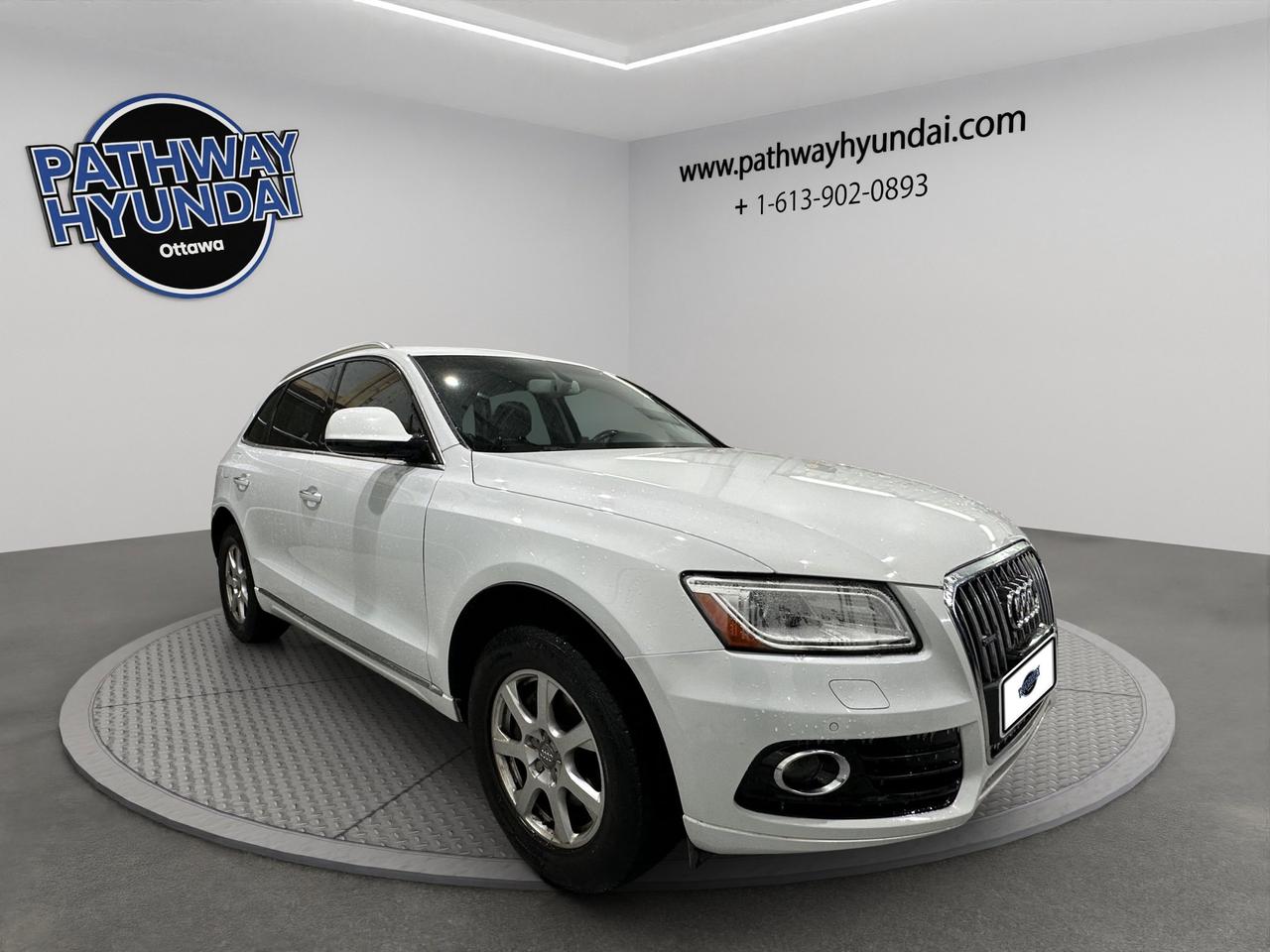 2016 Audi Q5 2.0T Technik | Reverse Cam | Heated Seats Photo0