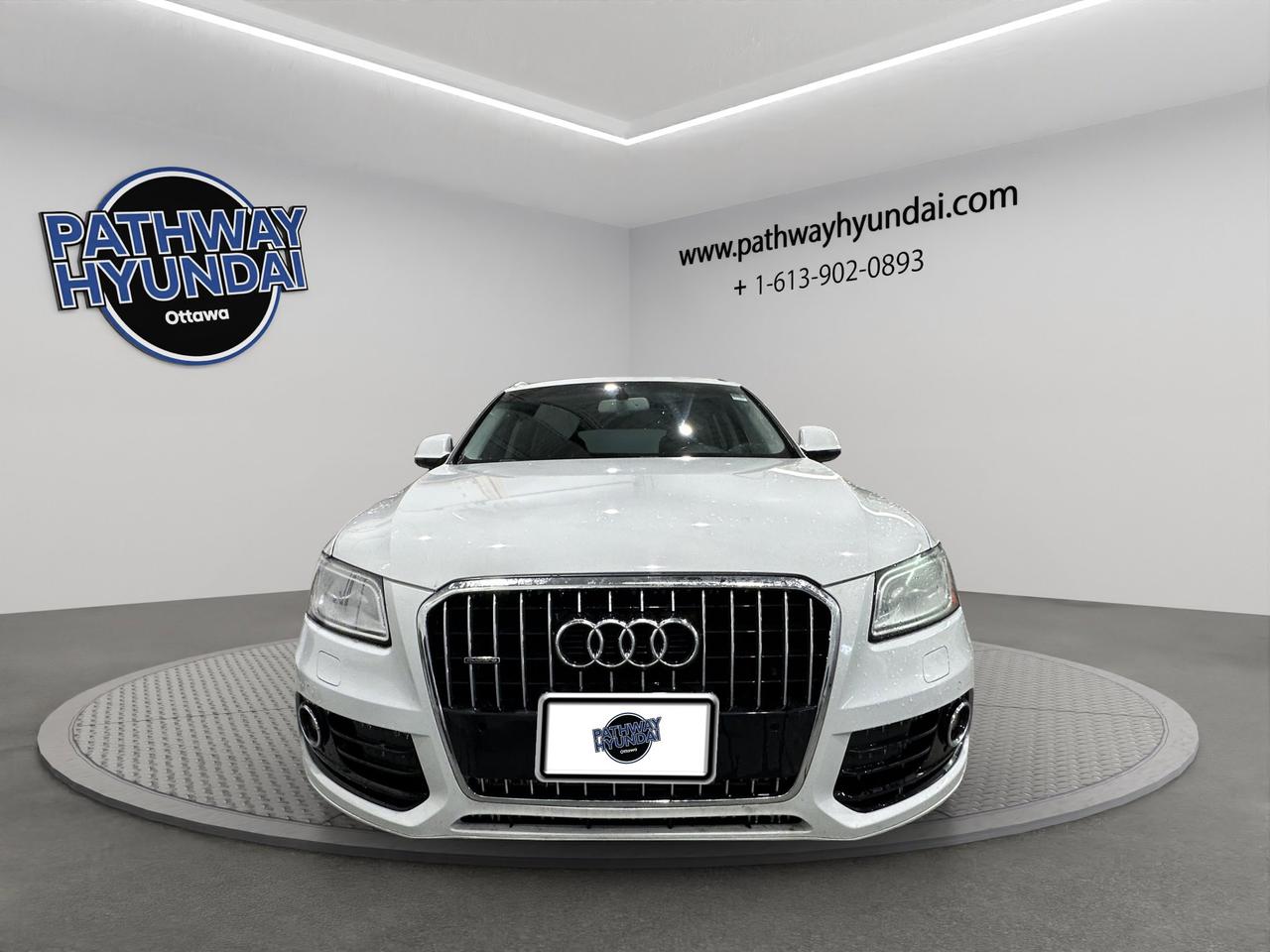 2016 Audi Q5 2.0T Technik | Reverse Cam | Heated Seats Photo