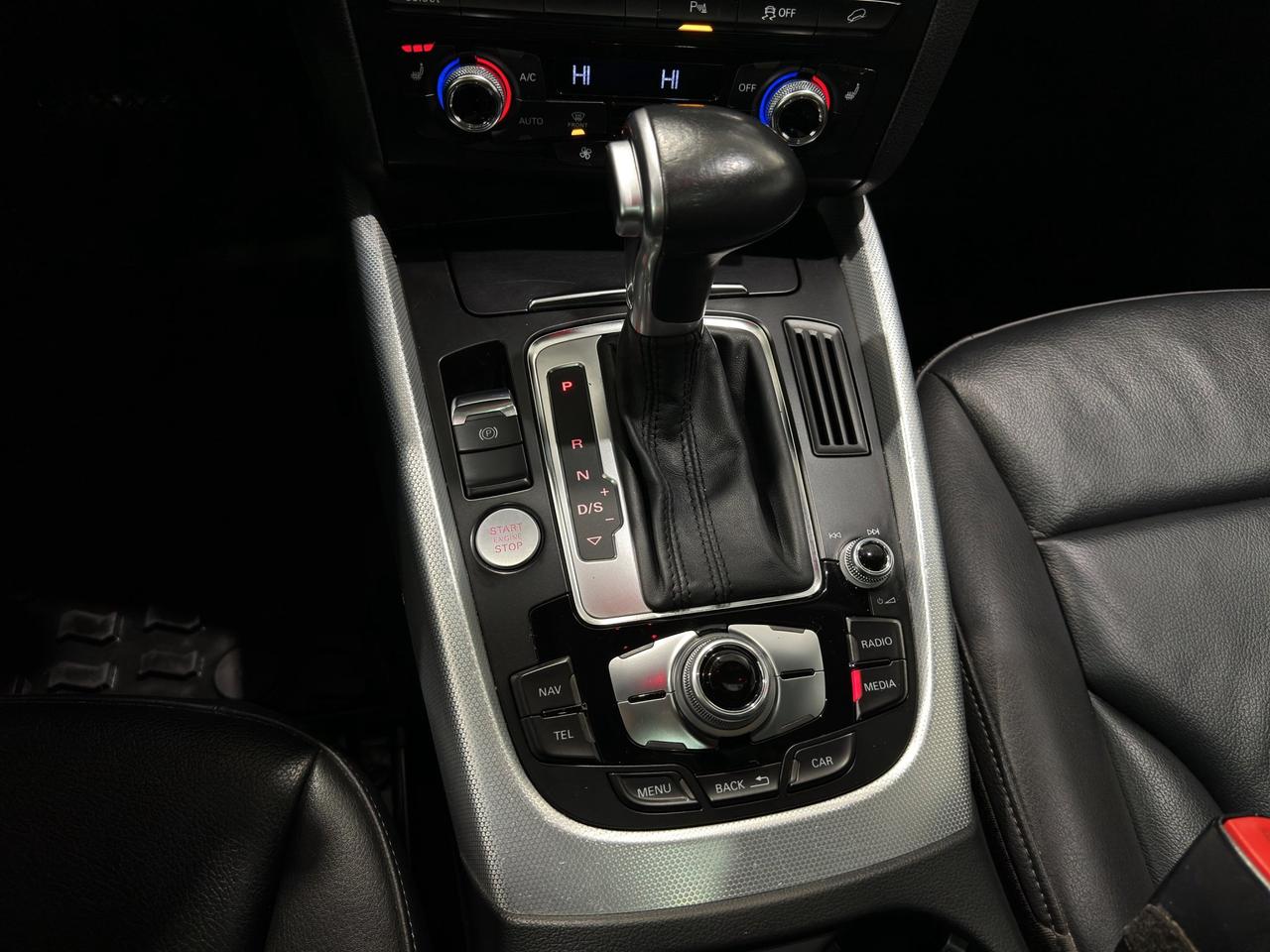 2016 Audi Q5 2.0T Technik | Reverse Cam | Heated Seats Photo
