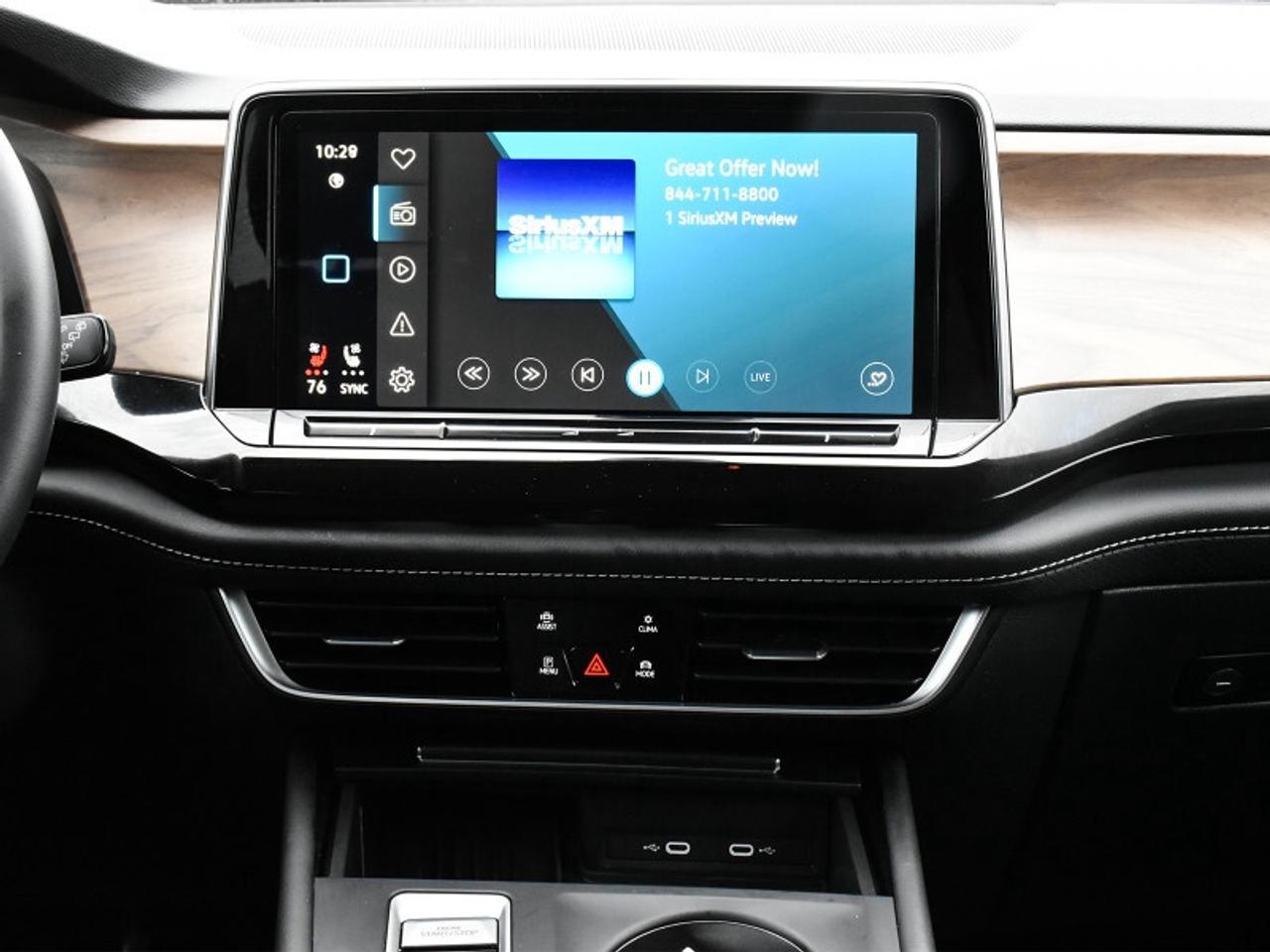 2025 Volkswagen Atlas Comfortline 2.0 TSI   Adaptive Cruise   Leather Photo