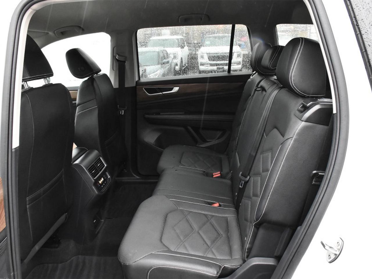 2025 Volkswagen Atlas Comfortline 2.0 TSI   Adaptive Cruise   Leather Photo
