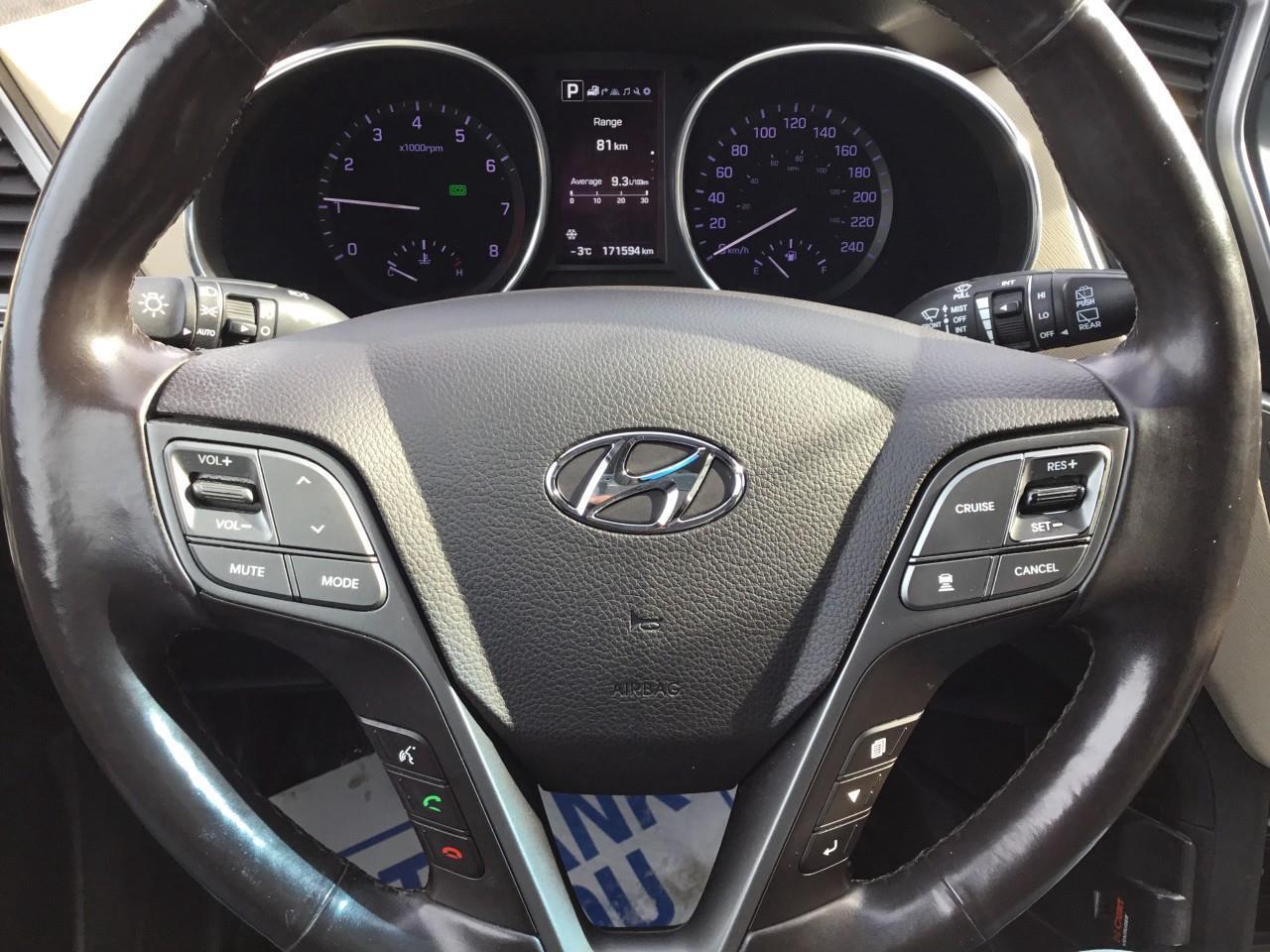 2019 Hyundai Santa Fe XL Ultimate Photo