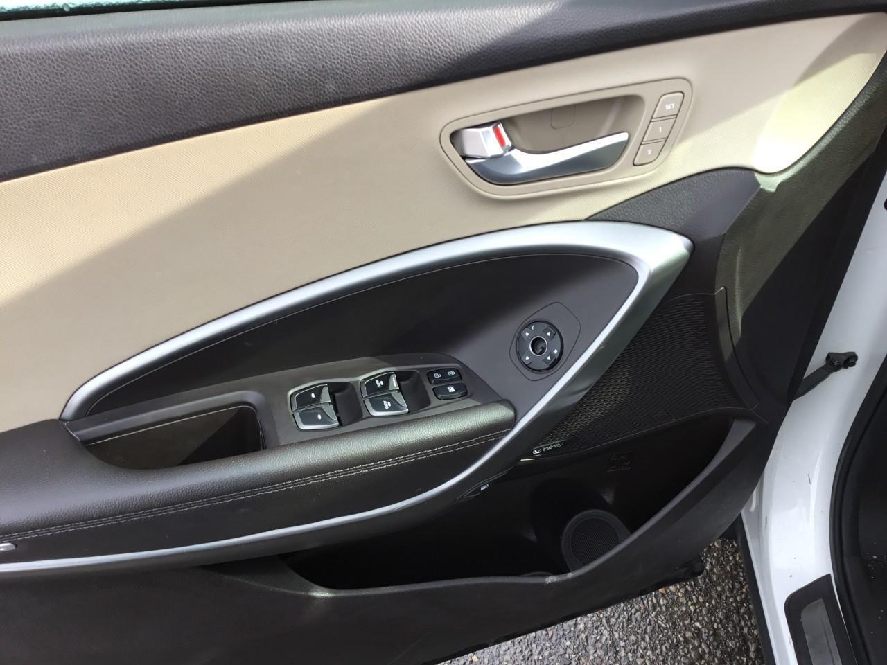 2019 Hyundai Santa Fe XL Ultimate Photo