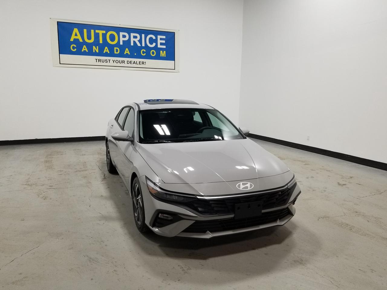 2025 Hyundai Elantra Preferred w/Tech Pkg 4dr Sedan Photo0