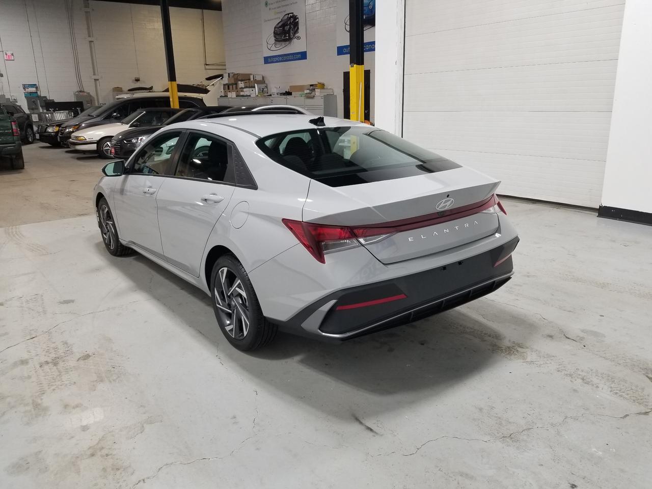 2025 Hyundai Elantra Preferred w/Tech Pkg 4dr Sedan Photo