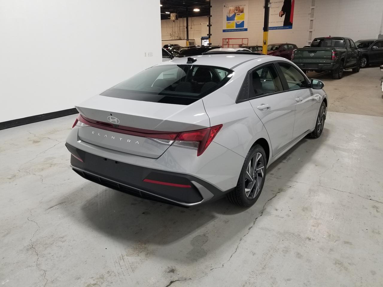 2025 Hyundai Elantra Preferred w/Tech Pkg 4dr Sedan Photo