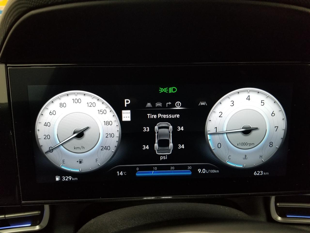 2025 Hyundai Elantra Preferred w/Tech Pkg 4dr Sedan Photo