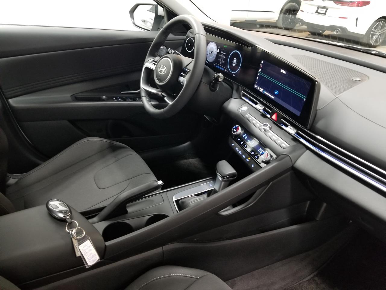 2025 Hyundai Elantra Preferred w/Tech Pkg 4dr Sedan Photo