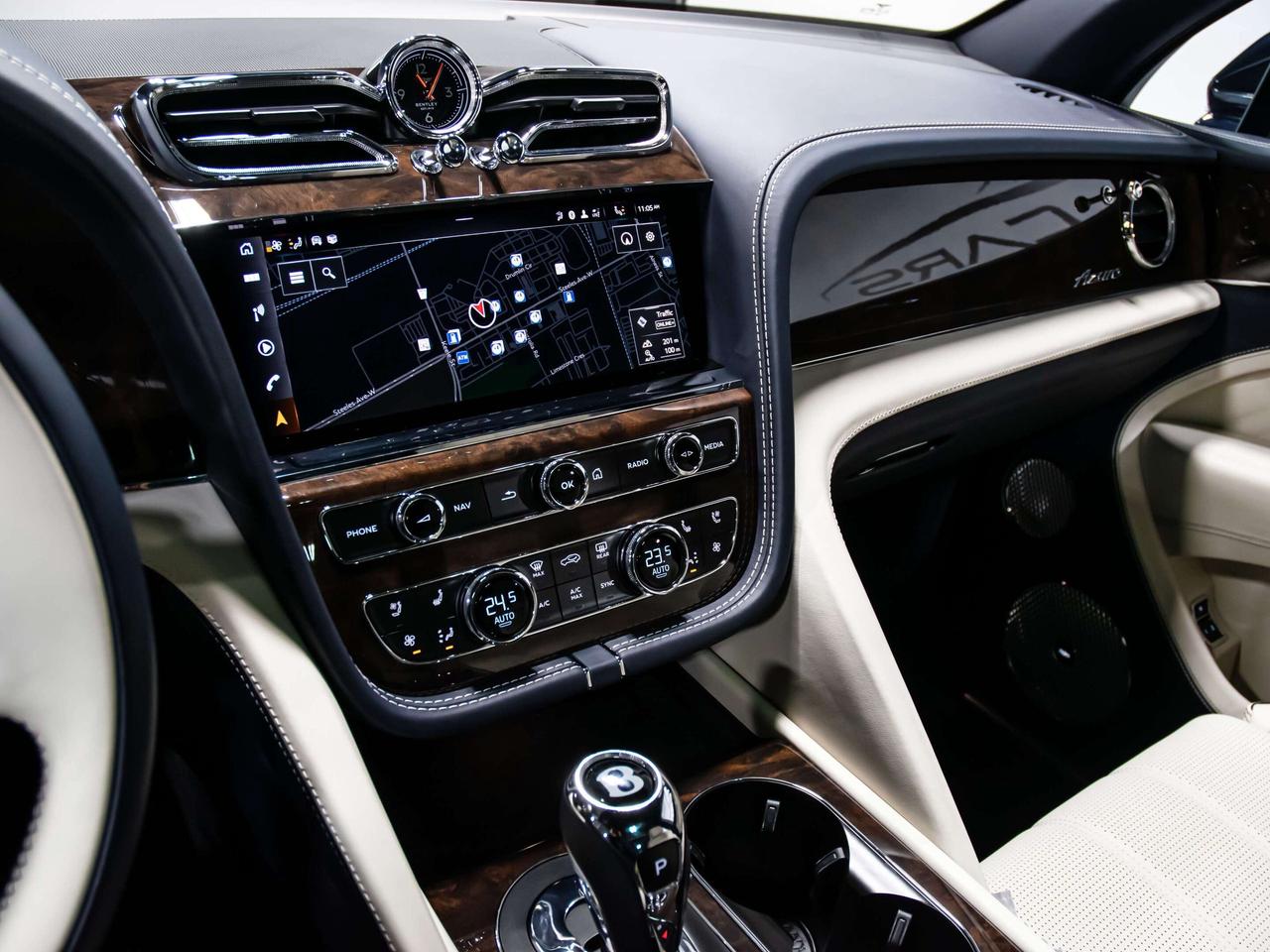 2023 Bentley Bentayga AZURE EWB HEADS UP REAR DVD BLIND SPOTS NAVI Photo
