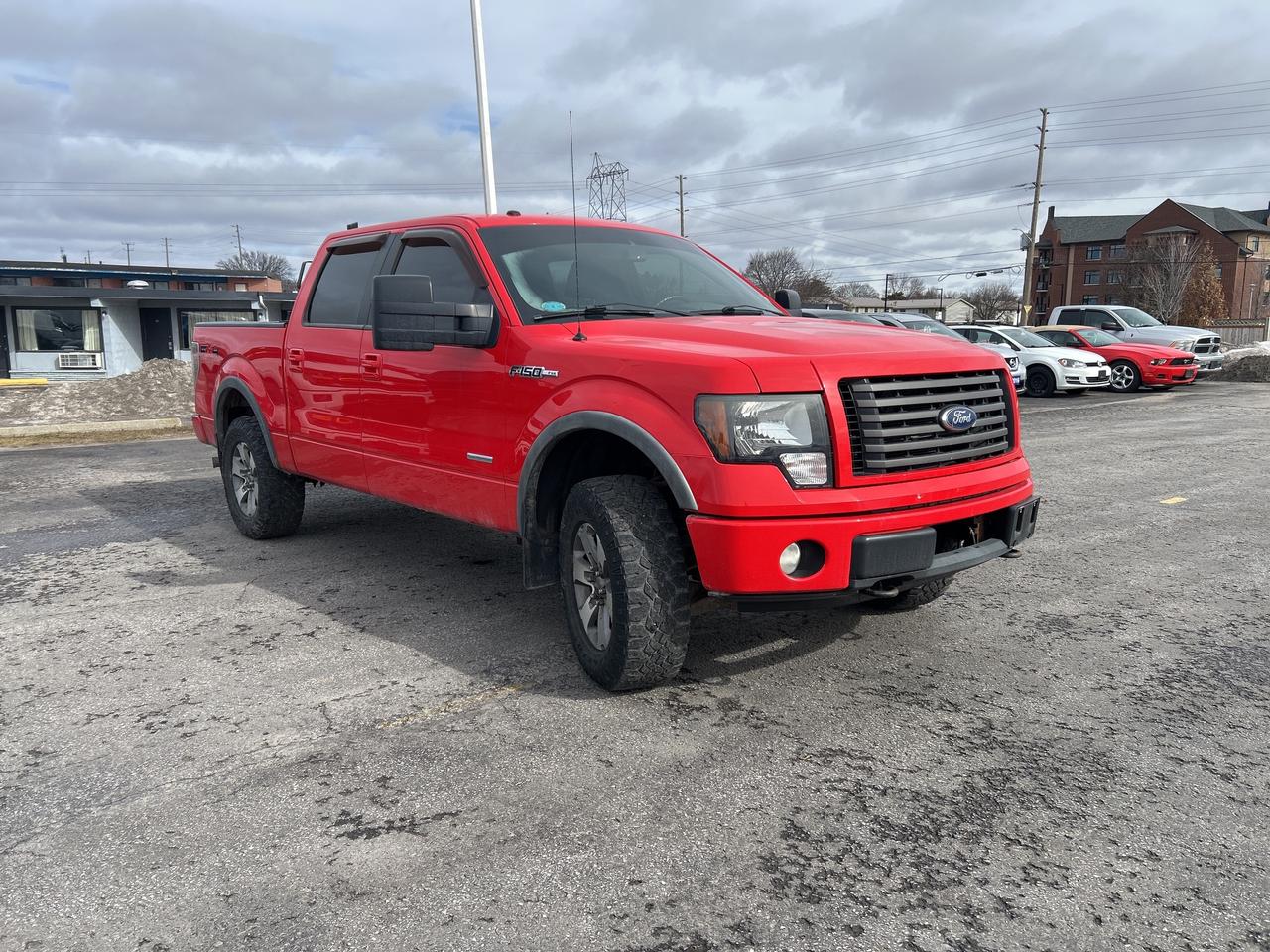 2011 Ford F-150 CREW 3.5L AS IS MAX TOW MOON LOCKING AXLE LOW KM Photo
