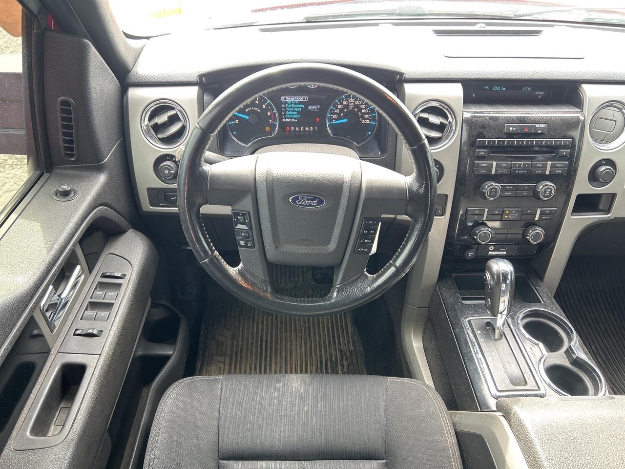 2011 Ford F-150 CREW 3.5L AS IS MAX TOW MOON LOCKING AXLE LOW KM Photo