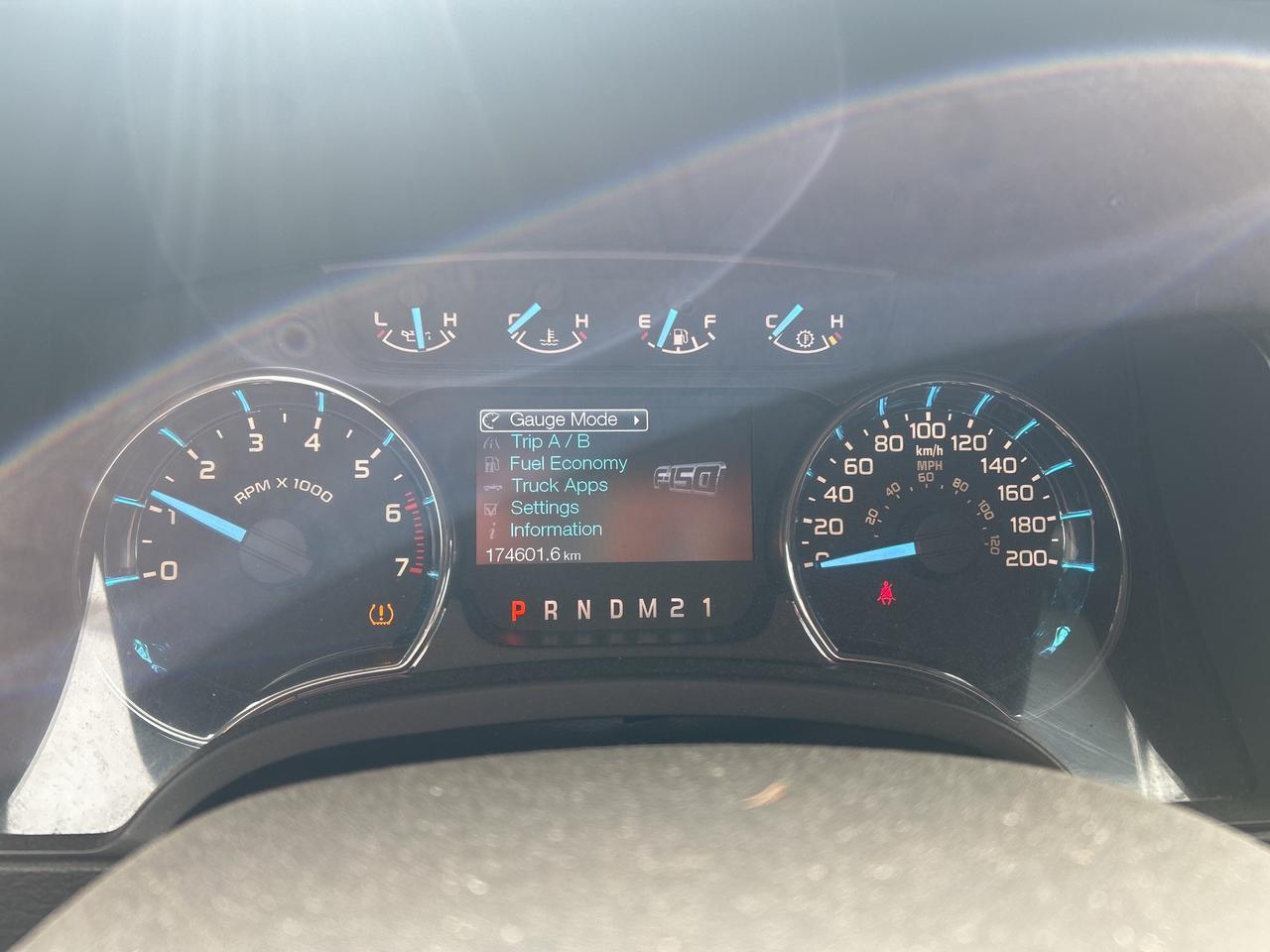 2011 Ford F-150 CREW 3.5L AS IS MAX TOW MOON LOCKING AXLE LOW KM Photo