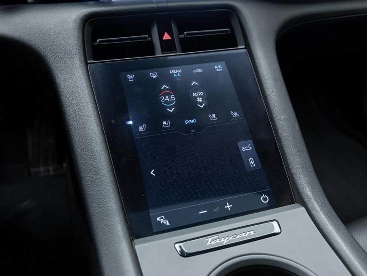 2020 Porsche Taycan  Photo