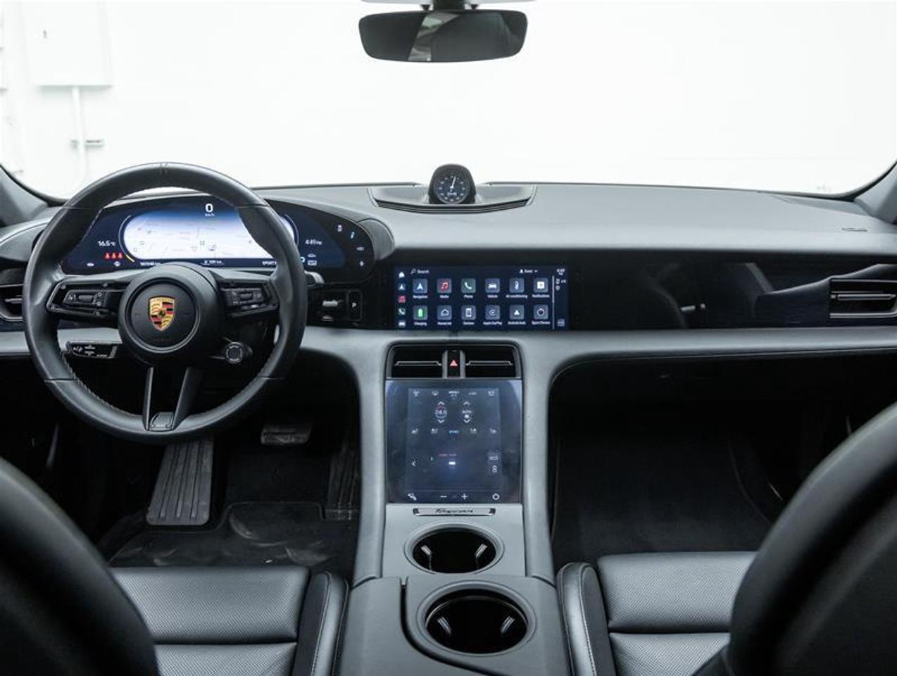 2020 Porsche Taycan  Photo