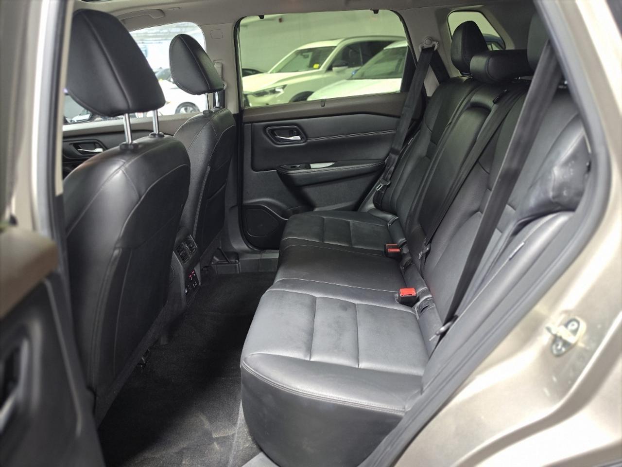 2023 Nissan Rogue SL AWD, NAVI, LEATHER, PANO ROOF, 360 CAMERA SYST Photo