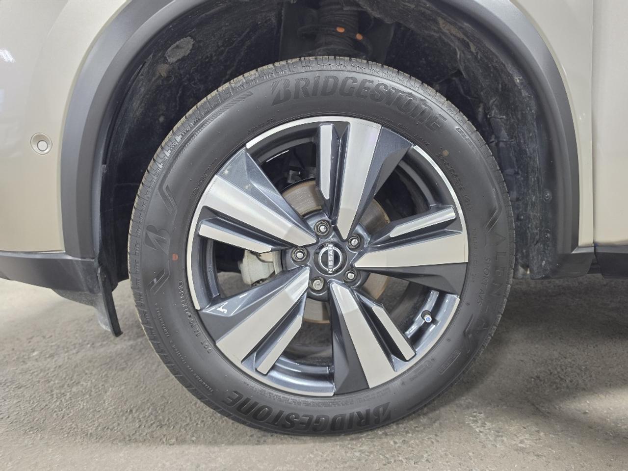 2023 Nissan Rogue SL AWD, NAVI, LEATHER, PANO ROOF, 360 CAMERA SYST Photo