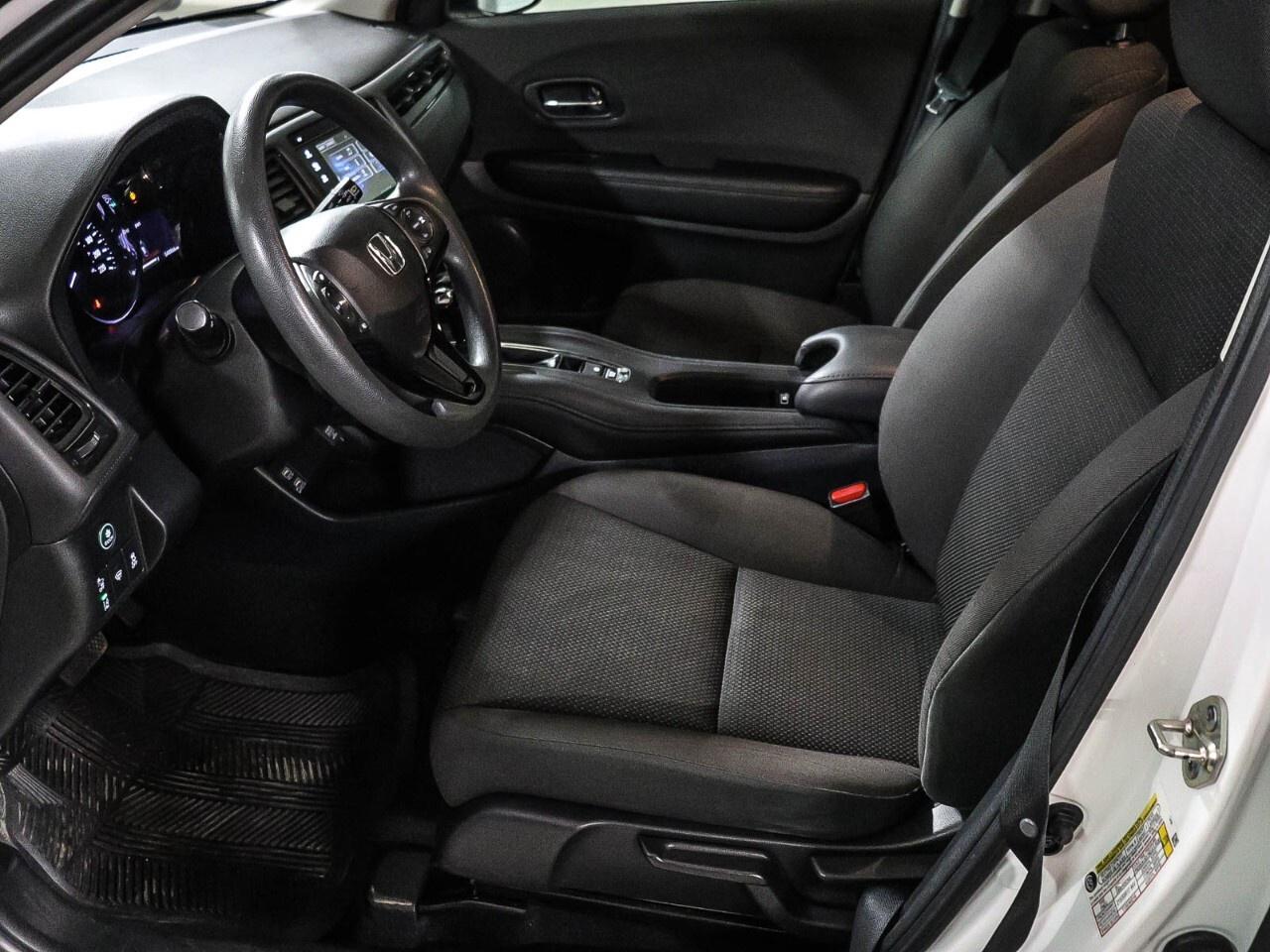 2019 Honda HR-V LX 2WD CVT Photo