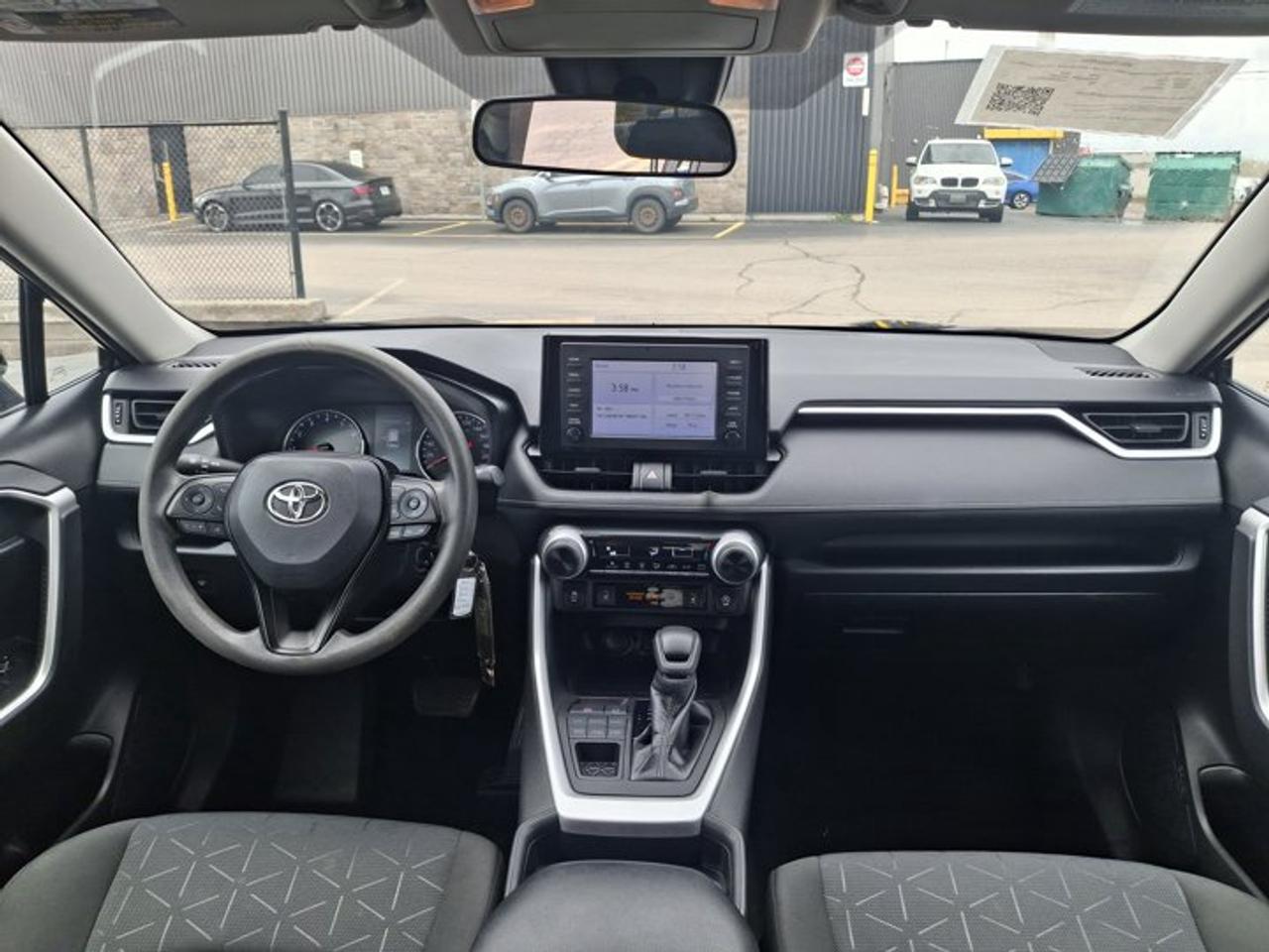 2021 Toyota RAV4 LE AWD | Radar Cruise | Heated Seats | CarPlay + Android | Rear Camera | and More ! Photo