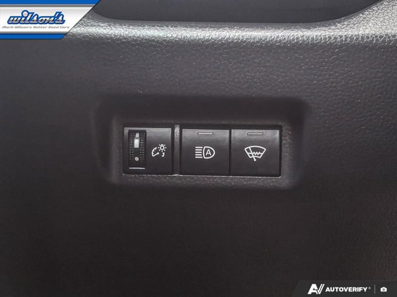 2021 Toyota RAV4 LE AWD | Radar Cruise | Heated Seats | CarPlay + Android | Rear Camera | and More ! Photo