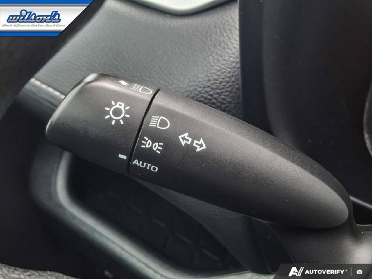 2021 Toyota RAV4 LE AWD | Radar Cruise | Heated Seats | CarPlay + Android | Rear Camera | and More ! Photo