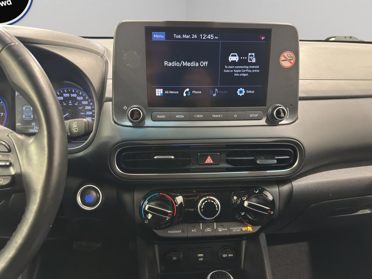 2023 Hyundai KONA Preferred | Reverse Cam | Heated Seats Photo