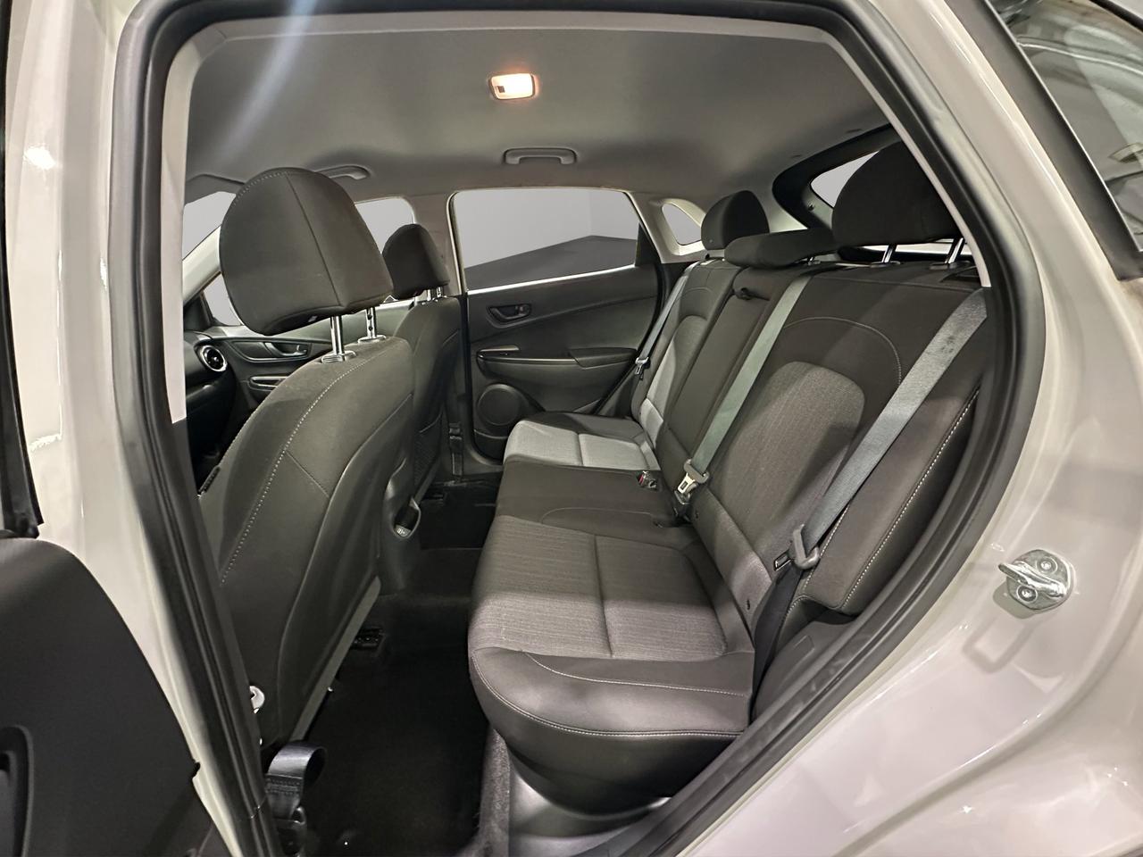 2023 Hyundai KONA Preferred | Reverse Cam | Heated Seats Photo