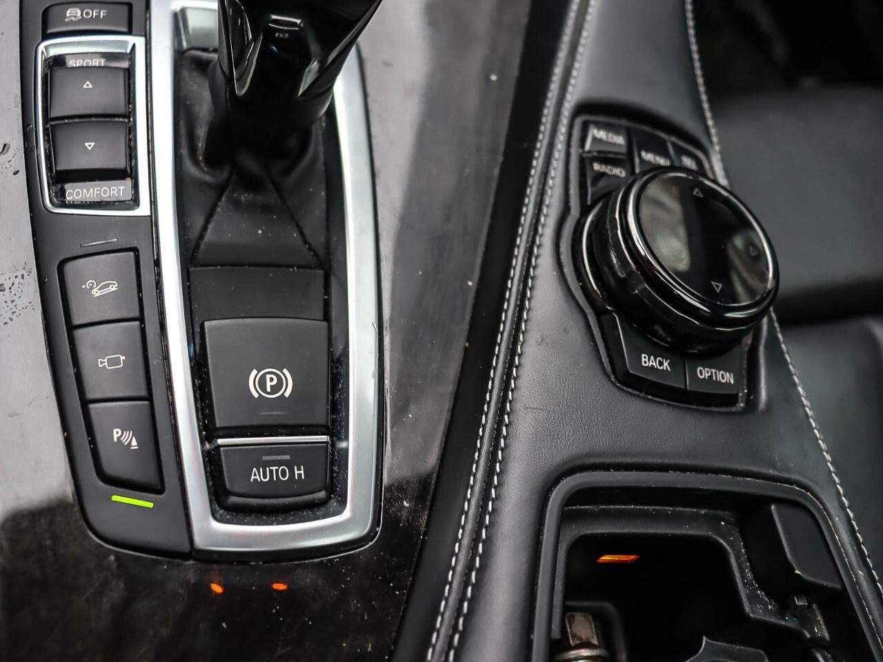2016 BMW 6 Series 650i xDrive Photo