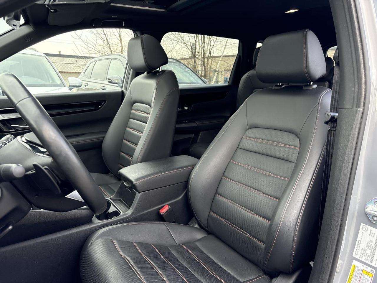 2024 Honda CR-V Hybrid Touring Honda Certified With 7YRS/160K Warranty Photo