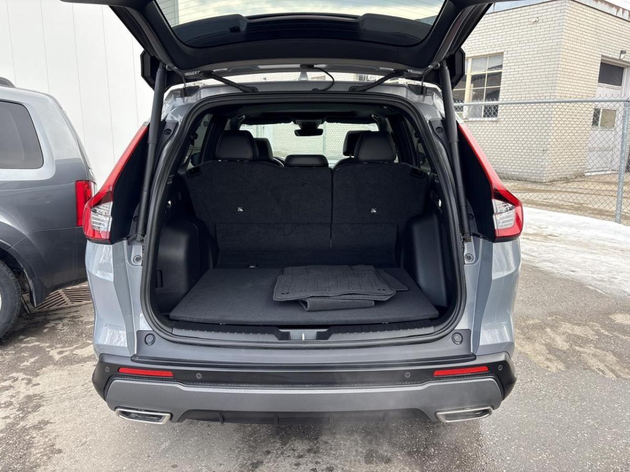 2024 Honda CR-V Hybrid Touring Honda Certified With 7YRS/160K Warranty Photo