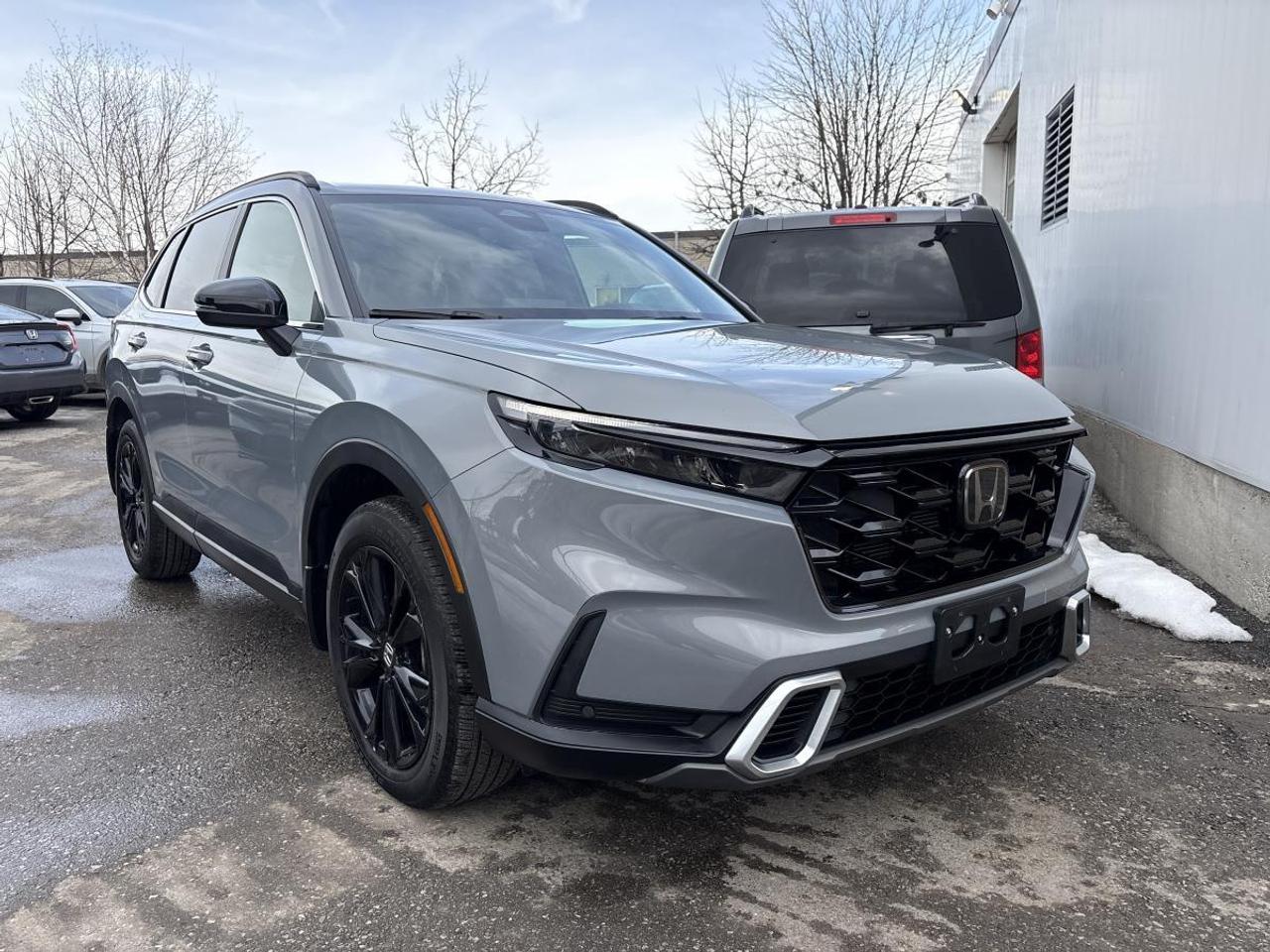 2024 Honda CR-V Hybrid Touring Honda Certified With 7YRS/160K Warranty Photo