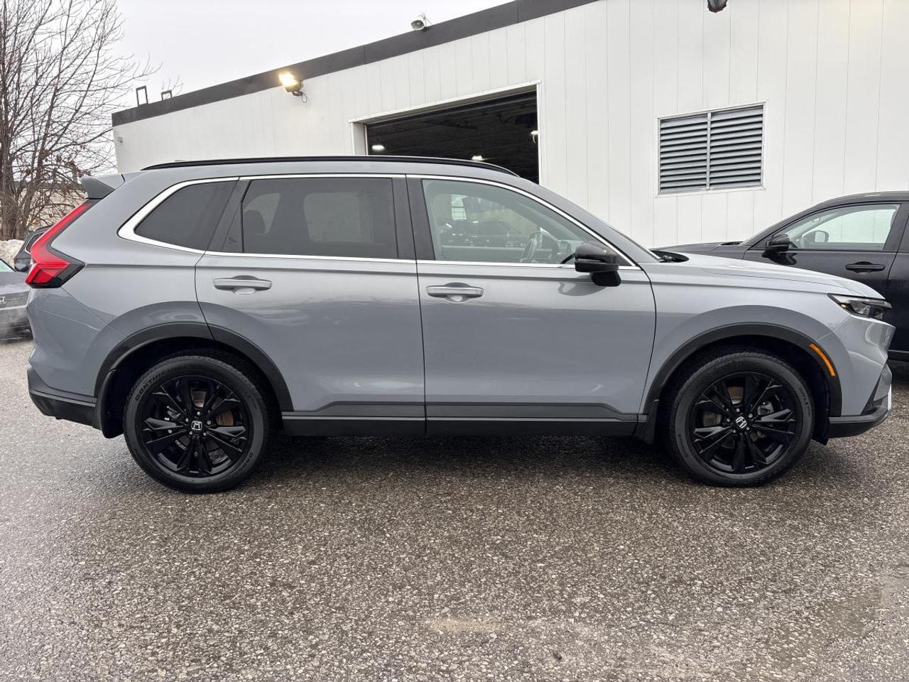 2024 Honda CR-V Hybrid Touring Honda Certified With 7YR/160K Warranty Photo