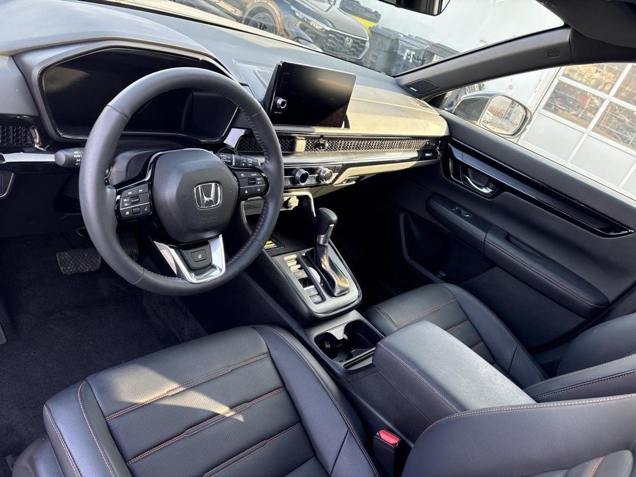 2024 Honda CR-V Hybrid Touring Honda Certified With 7YR/160K Warranty Photo