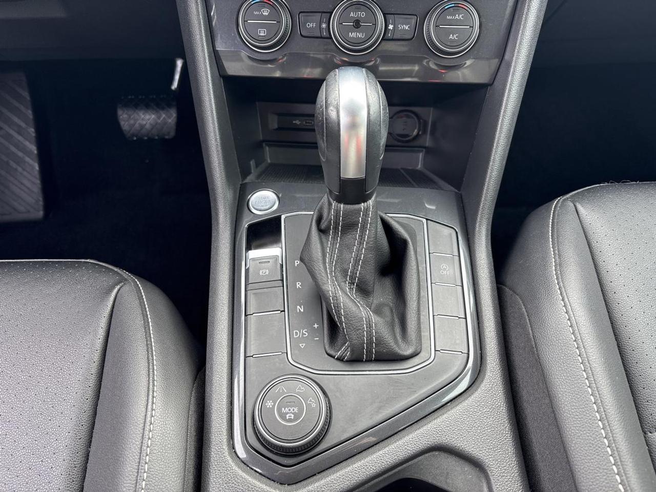 2021 Volkswagen Tiguan COMFORTLINE Photo