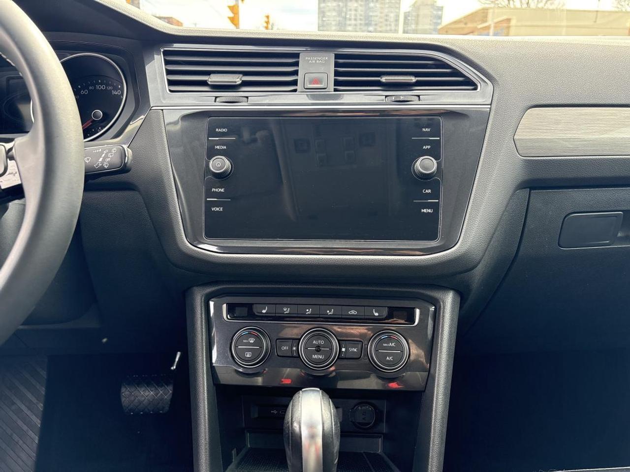 2021 Volkswagen Tiguan COMFORTLINE Photo