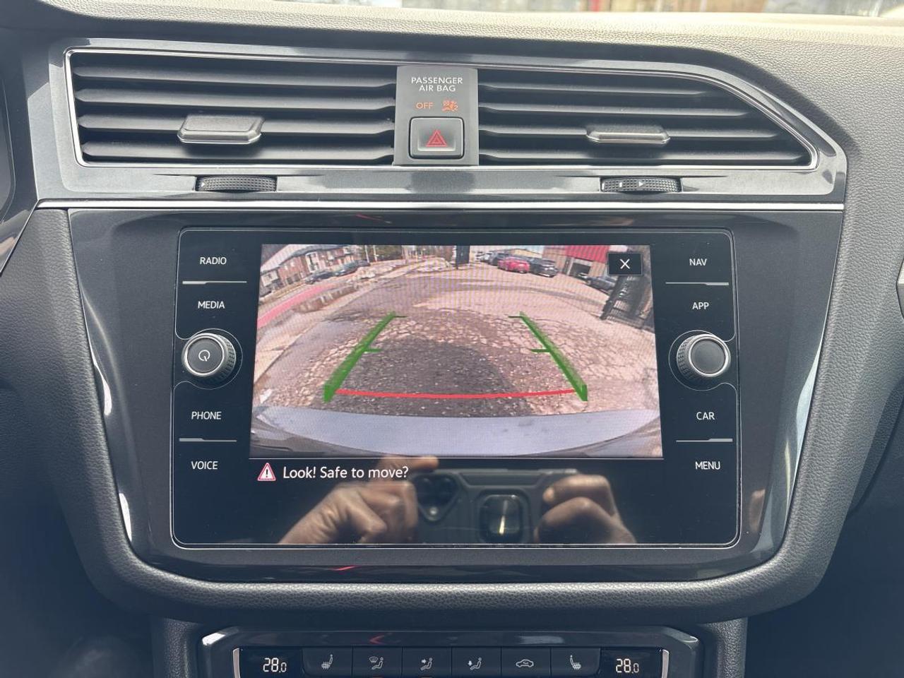 2021 Volkswagen Tiguan COMFORTLINE Photo