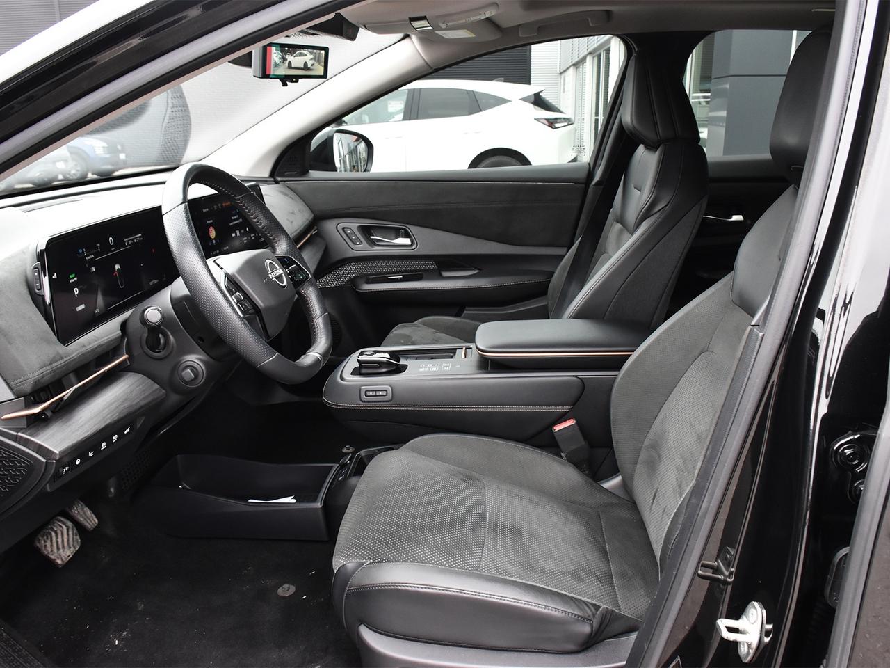 2023 Nissan Ariya PLATINUM+ e-4ORCE  -  Sunroof Photo