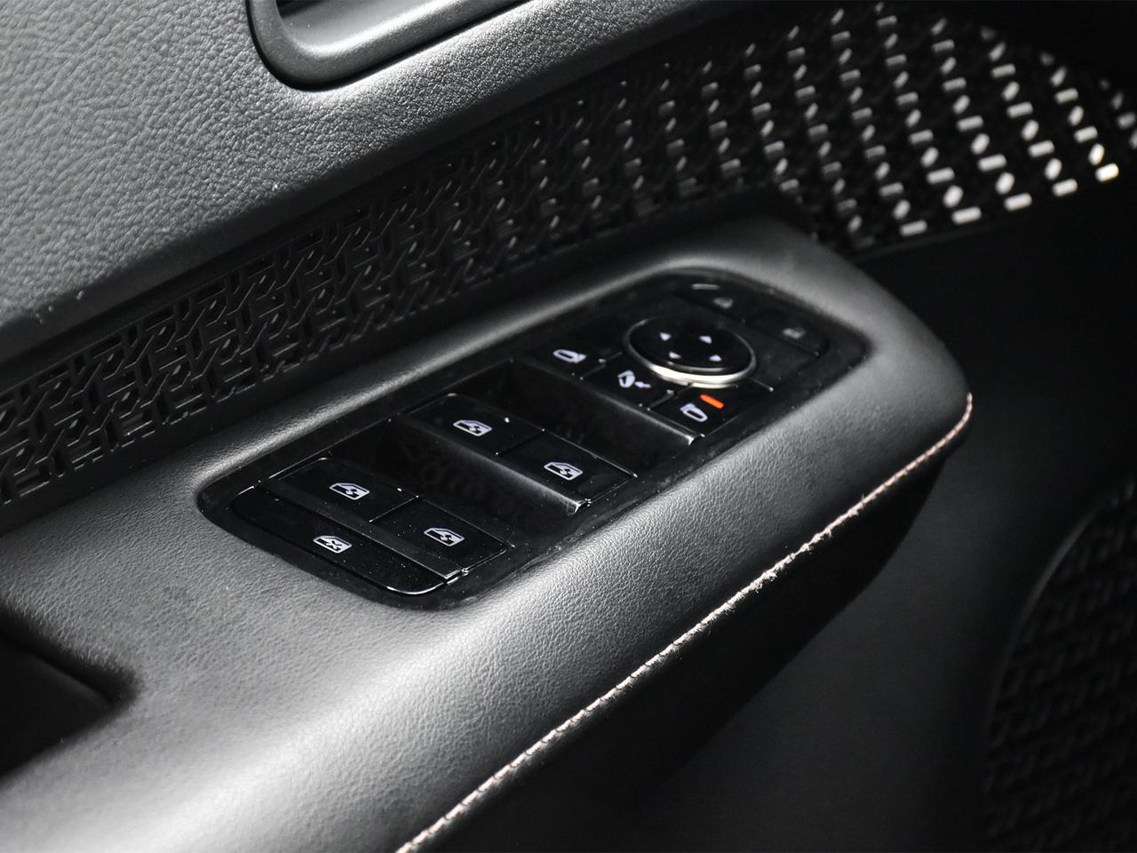 2023 Nissan Ariya PLATINUM+ e-4ORCE  -  Sunroof Photo