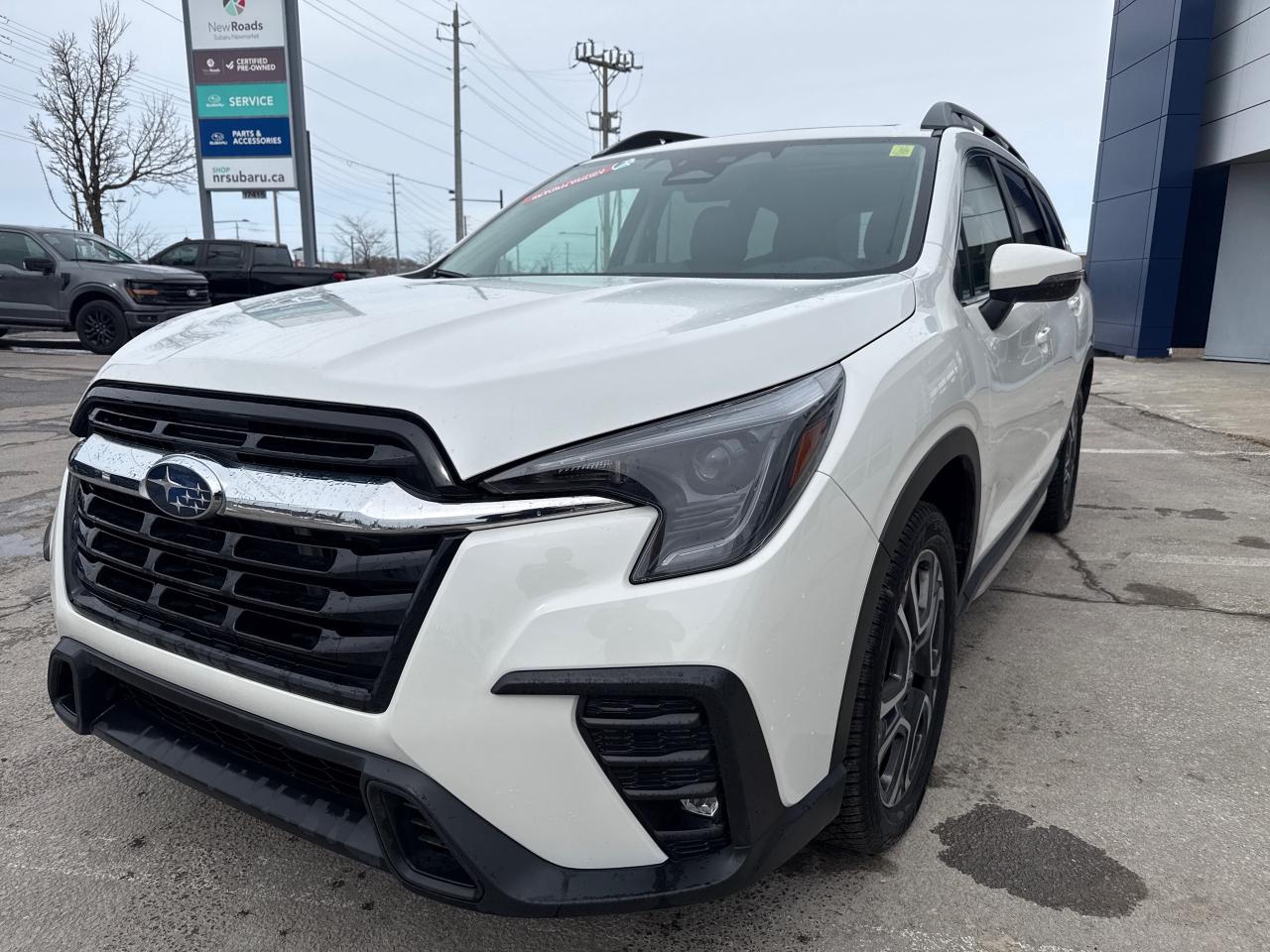 2023 Subaru ASCENT Limited 7-Passenger (CVT) 4dr All-Wheel Drive Photo