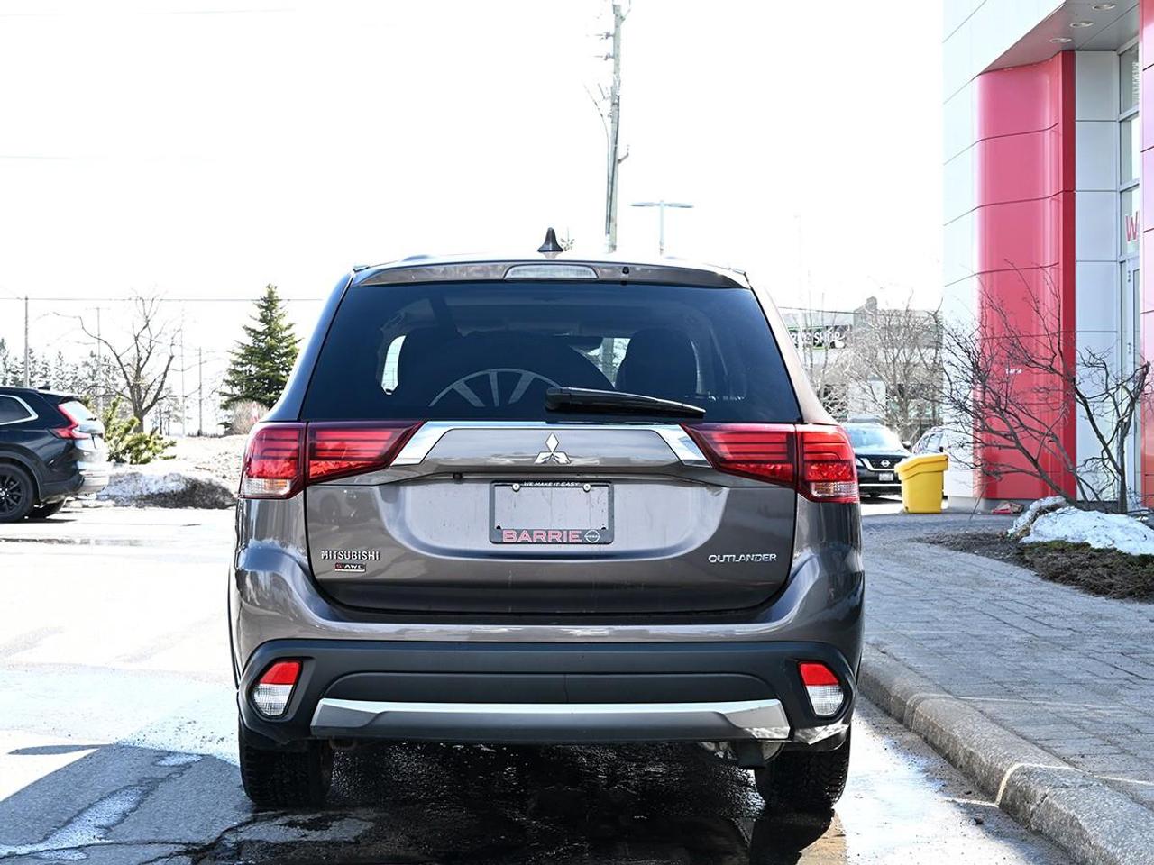 2018 Mitsubishi Outlander GT 4dr AWC Photo