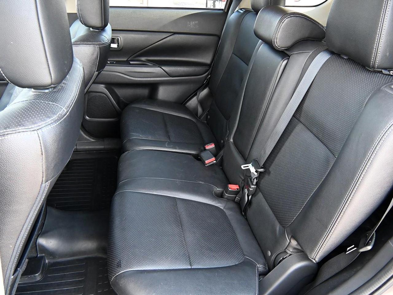 2018 Mitsubishi Outlander GT 4dr AWC Photo