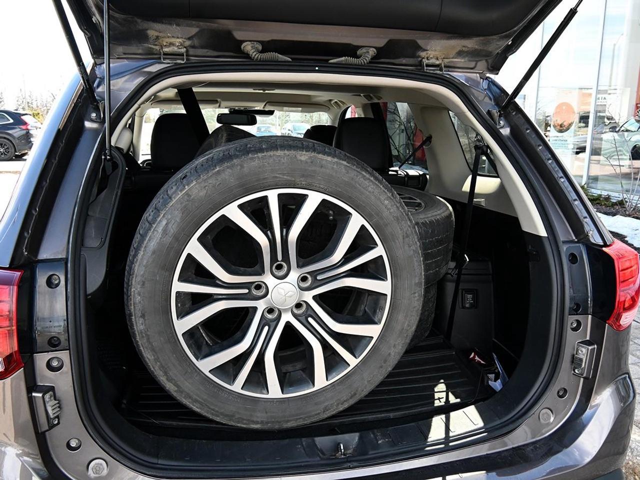 2018 Mitsubishi Outlander GT 4dr AWC Photo