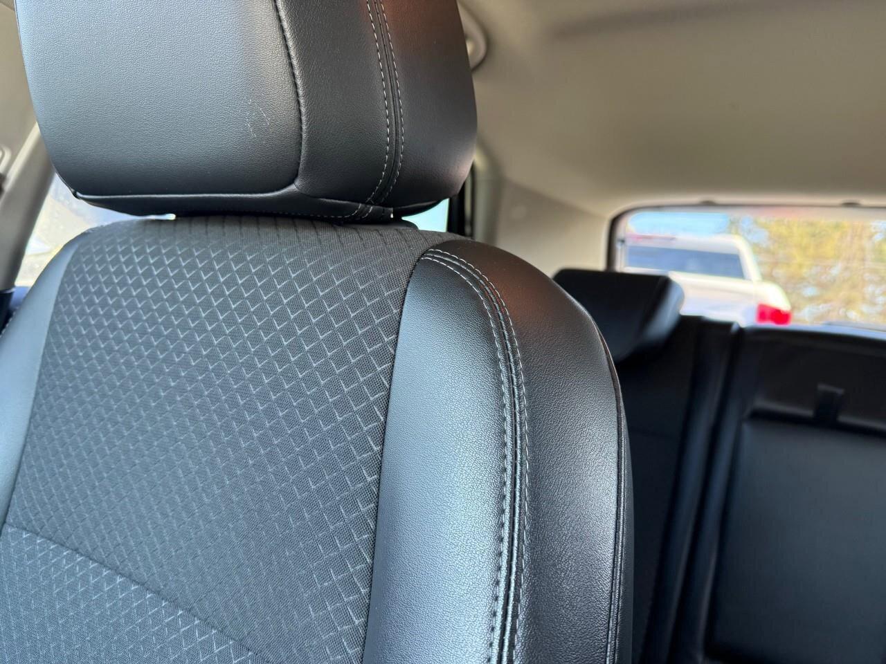 2019 Buick Encore Preferred   ALL WEATHER MATS, WINTER TIRES AND WHE Photo