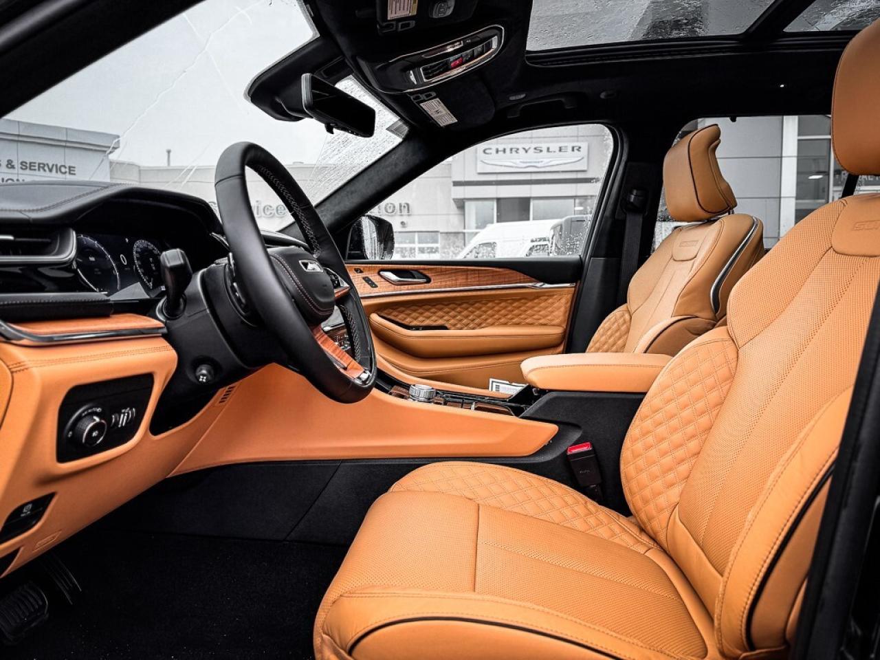 2025 Jeep Grand Cherokee Summit   RESERVE   BRAND NEW   MCINTOSH AUDIO   MA Photo3