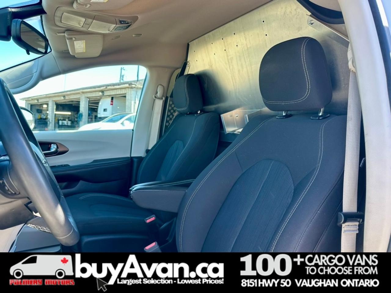 2023 Chrysler Grand Caravan Grand Caravan SXT Cargo + Divider Racks Photo