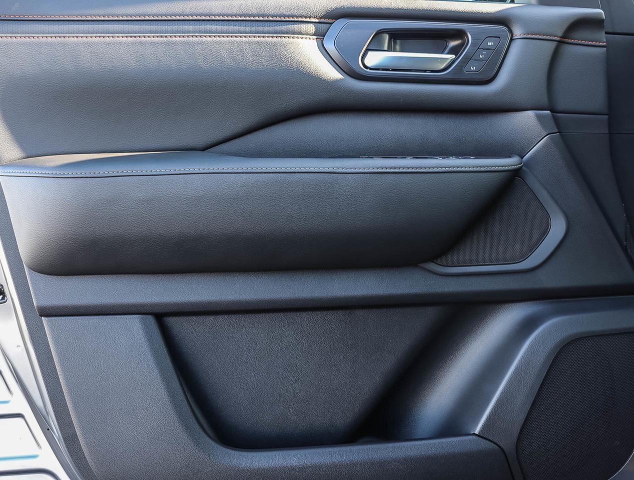 2026 Nissan Armada PRO-4X Photo