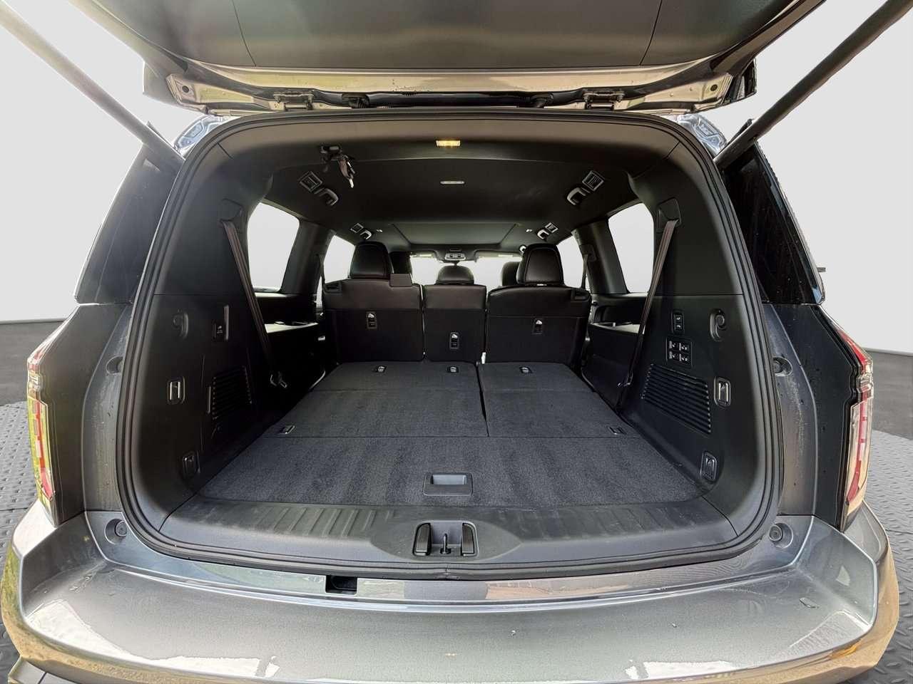 2026 Nissan Armada PRO-4X DEMO BLOWOUT Photo
