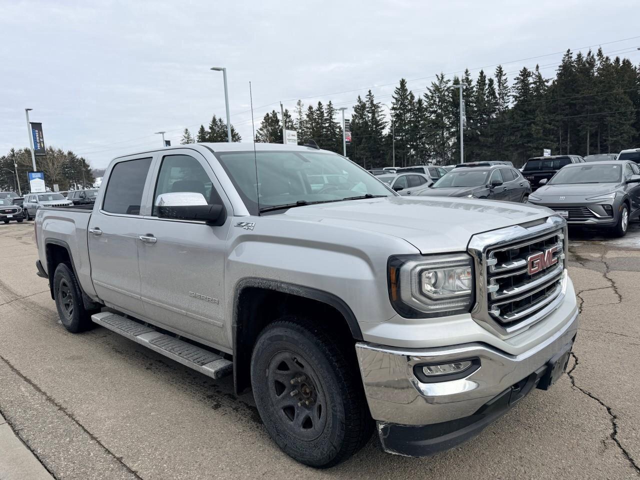 2018 GMC Sierra 1500 SLTSLT, 5.3L V8, 4X4, ALLOYS, LEATHER, CERTIFIED A Photo