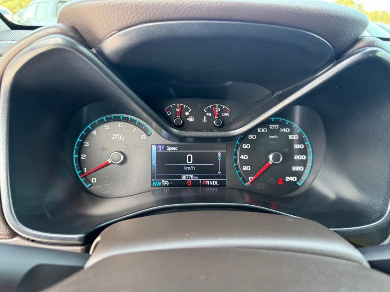 2017 GMC Canyon 4WD SLTSoft Tonneau Cover   Remote Start   Heated Photo