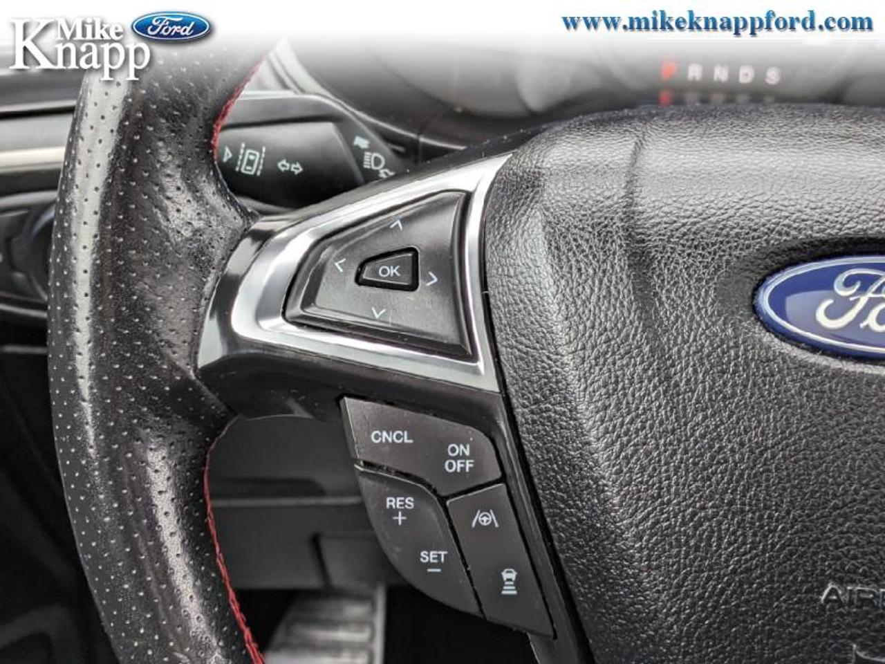 2022 Ford Edge ST Line Photo