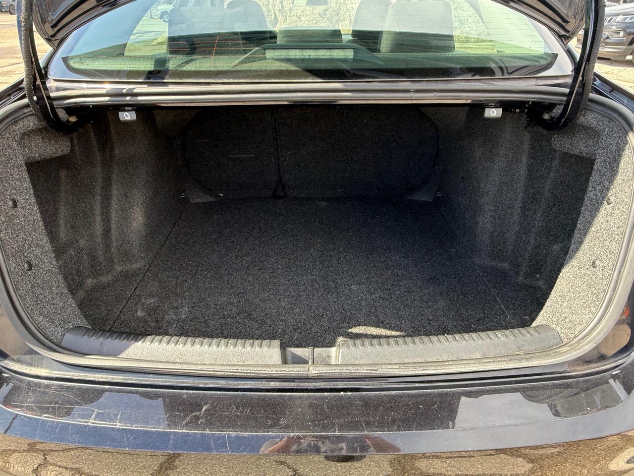 2017 Volkswagen Jetta 1.4 TSI Trendline+ (A6) 4dr Sedan Photo